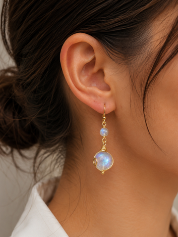 Brinco Selene Pedra da Lua Banhado em Ouro 18k